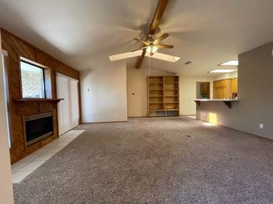 Main picture of 2604 W 8th St