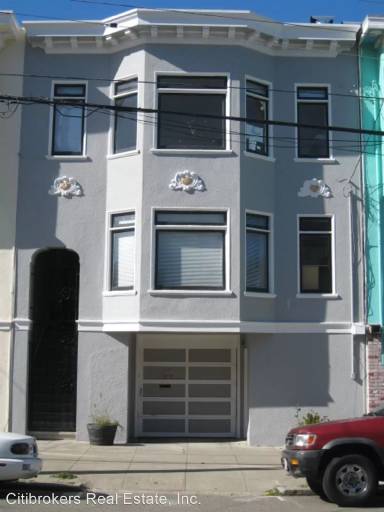 Main picture of 1960 Grove St