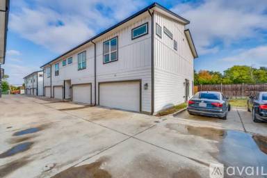Main picture of 2116 Shea Rd