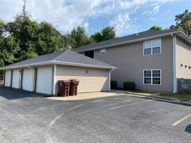 Main picture of 115 Knowledge Ave