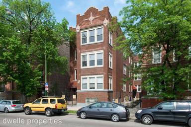 Main picture of 5021 N Ashland Ave