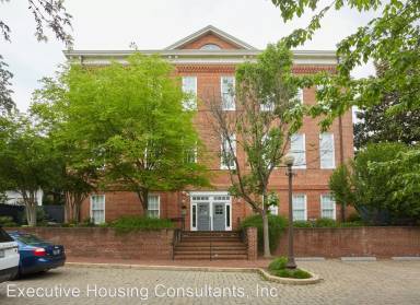 Main picture of 2735 Olive St NW