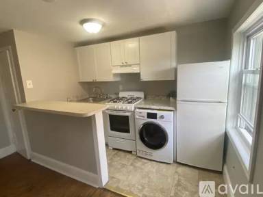 Main picture of 330 S 17th St