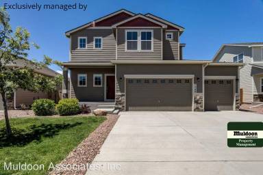 Main picture of 7460 Peachleaf Dr