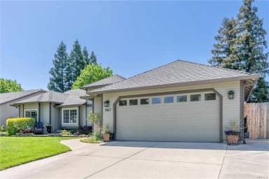 Main picture of 1467 Colonial Dr