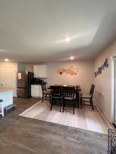 Main picture of 9122 Torrington Ln