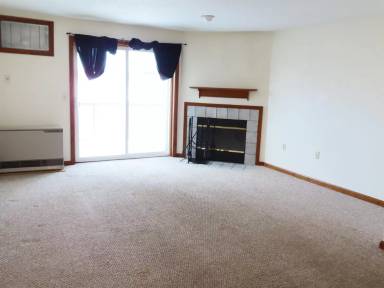 Main picture of 63 Evergreens Dr