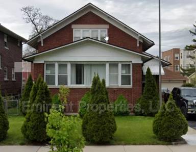 Main picture of 7320 S Oglesby Ave