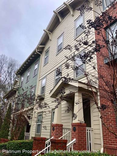 Main picture of 1215 Watson Trl SE