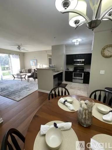 Main picture of Barrington Park Condominiums