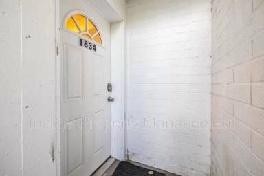 Main picture of 1834 Gregson Ave