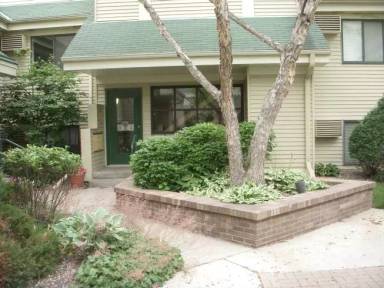 Main picture of 7610 York Ave S