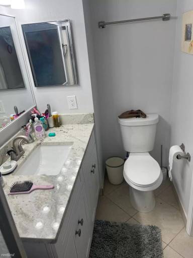 Main picture of 6772 Palmetto Cir S
