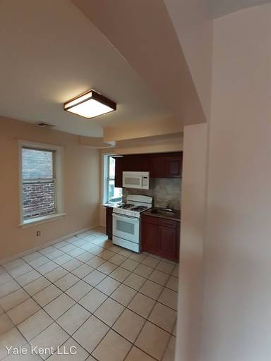 Main picture of 849-851 Clinton Ave