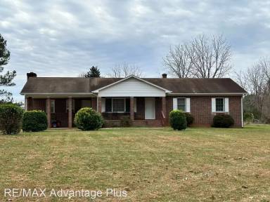 Main picture of 3941 Green Bay Rd
