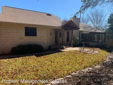 Main picture of 621 Courtney St