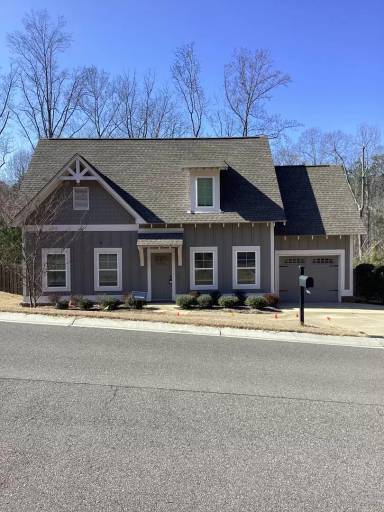 Main picture of 1236 Shades Ter