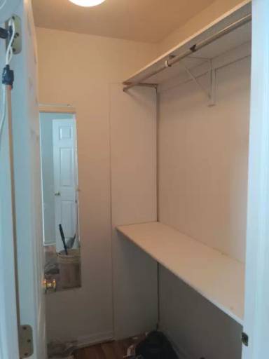 Main picture of 413 N Tower Dr