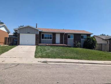 Main picture of 5011 Newland Ave