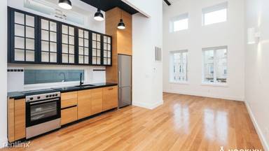 Main picture of 783 Knickerbocker Ave