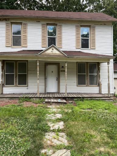 Main picture of 209 N D St