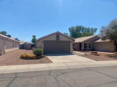 Main picture of 10625 W Piccadilly Rd