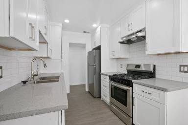 Main picture of 828 18th St