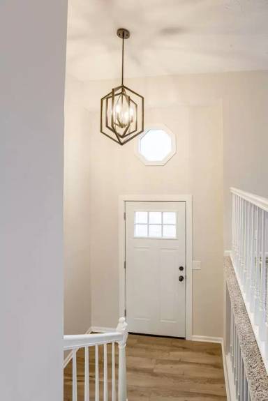 Main picture of 7926 Primrose Ct