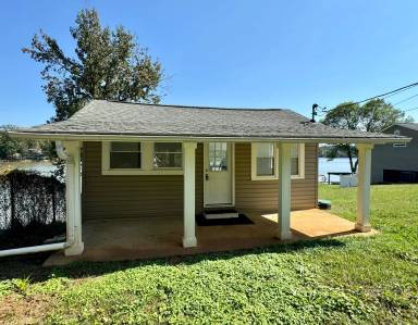 Main picture of 237 River Loop Rd