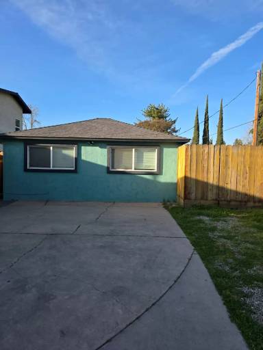 Main picture of 1203 Floyd Ave