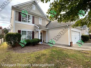 Main picture of 302 Woodland Pass