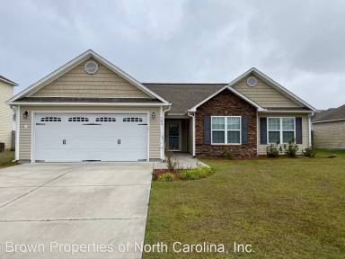 Main picture of 704 Radiant Dr