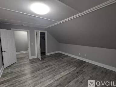 Main picture of 30 Green St