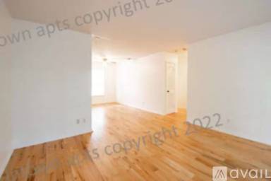 Main picture of 139 E Hill St