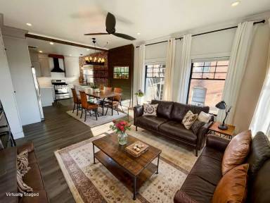 Main picture of 2121 James M Wood Blvd