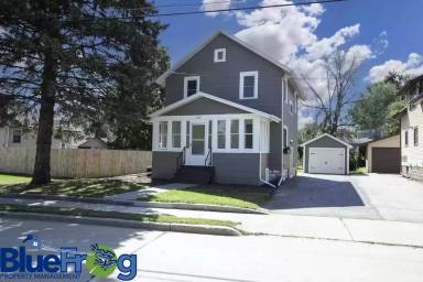 Main picture of 655 W South Park Ave