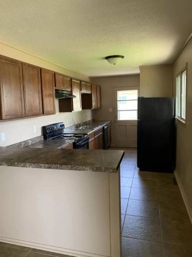 Main picture of 1102 15th St SW