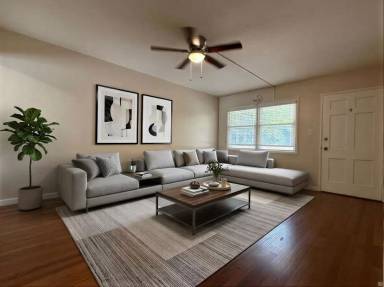 Main picture of 3109 Jarvis St