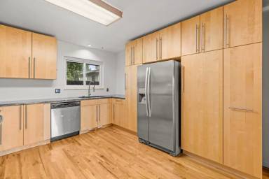 Main picture of 1558 Greenbriar Blvd