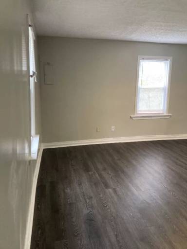 Main picture of 1086 Northfork Dr