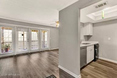 Main picture of 6646 La Mirada Drive East - 4