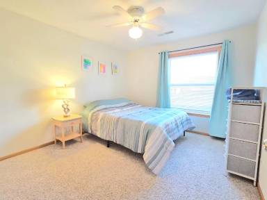 Main picture of 615 Rachael St