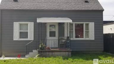 Main picture of 310 Mary Ave