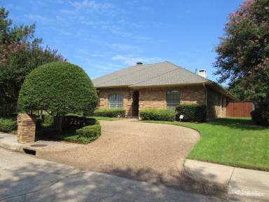 Main picture of 6711 Lovington Dr