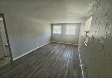Main picture of 2608 Avenue V