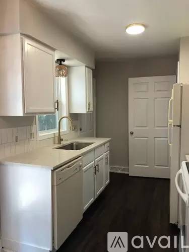 Main picture of 410 Belle Aire Dr