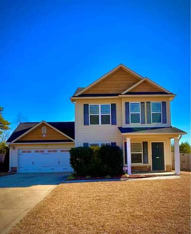 Main picture of 173 New Castle Ln