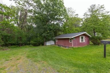 Main picture of 130 Greenwood Rd