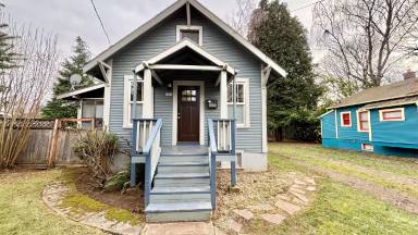 Main picture of 9064 N Chicago Ave