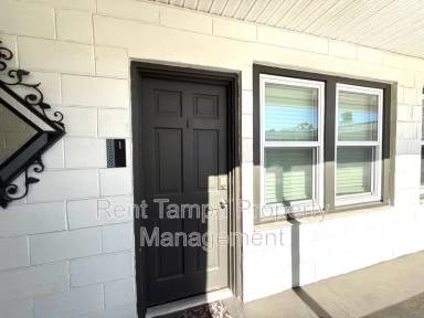 Main picture of 2105 Central Ave